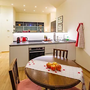  Apartment La Casa Colorata - Flats In - Bocconi Italien