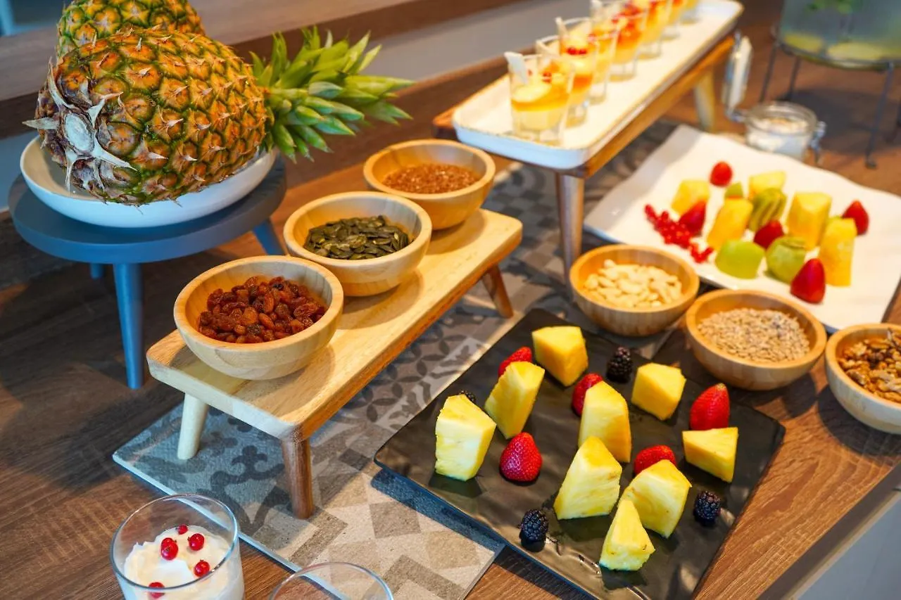 Hotel Alexandra - Beach Front - Healthy Xxl Breakfast & Brunch Until 12 30 - Parking Included Misano Adriatico Italy